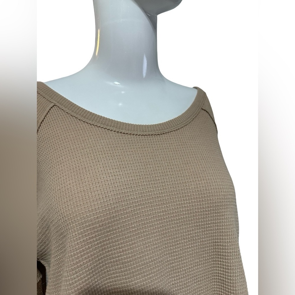 Aritzia TNA Adler Waffle Thermal Dusty Rose - Picture 3 of 7
